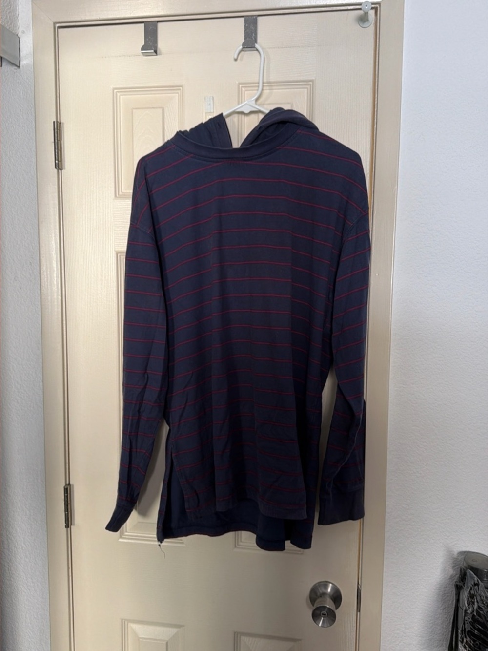 Men's Hooded Long-Sleeve